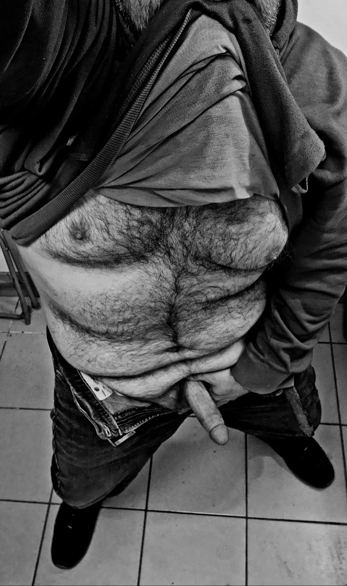 So who's up to help me release a few weeks worth of stress and building tension? I'm sure there's plenty to release wherever you want. posted by Bibearbull4U