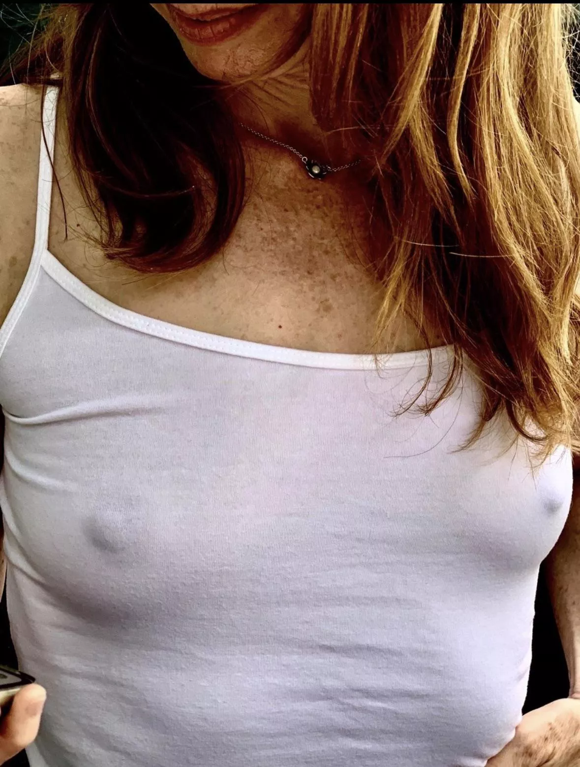 Tank top pokies posted by hugenipssmalltits