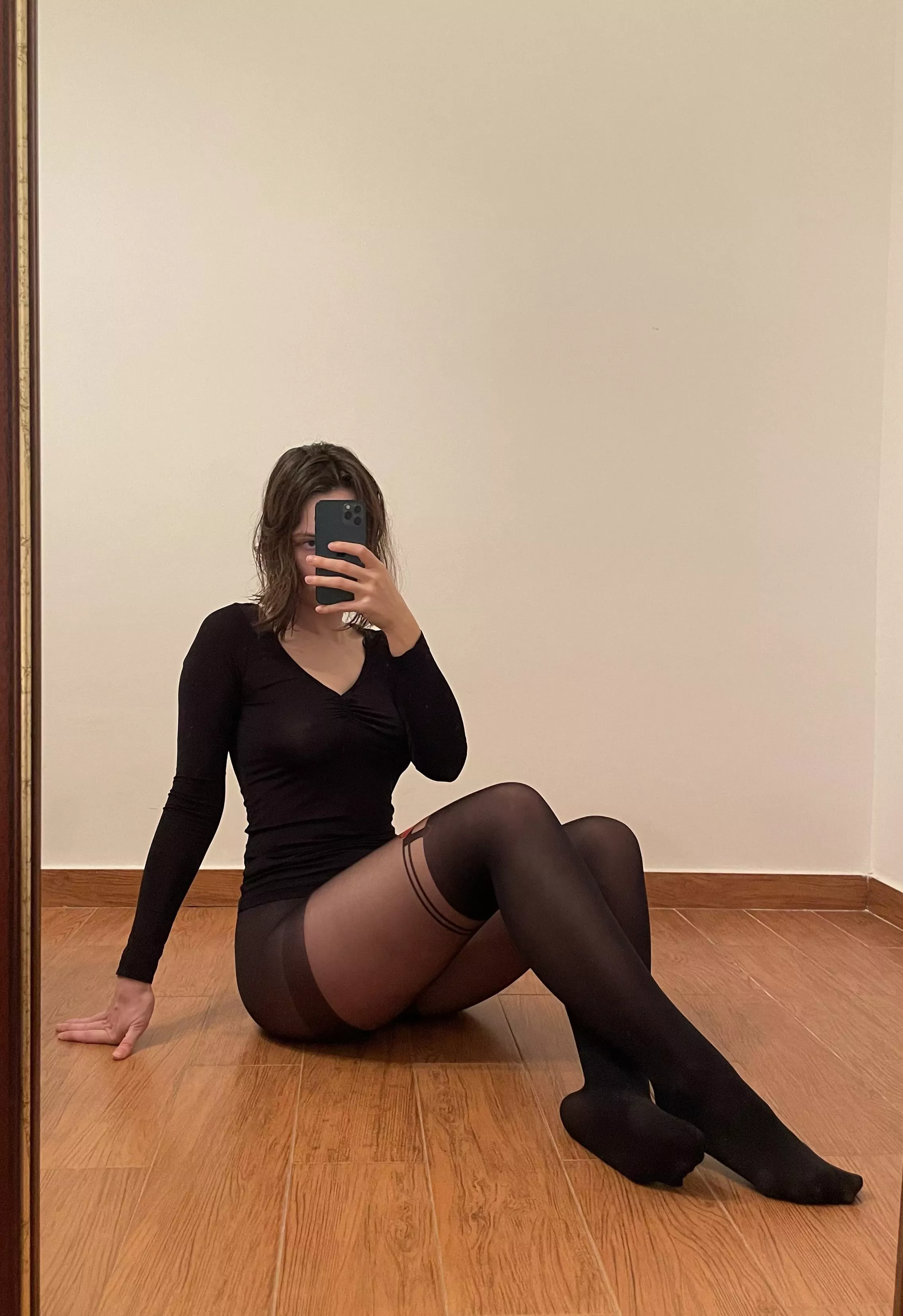 The power of black nylon posted by Rica_Costa_