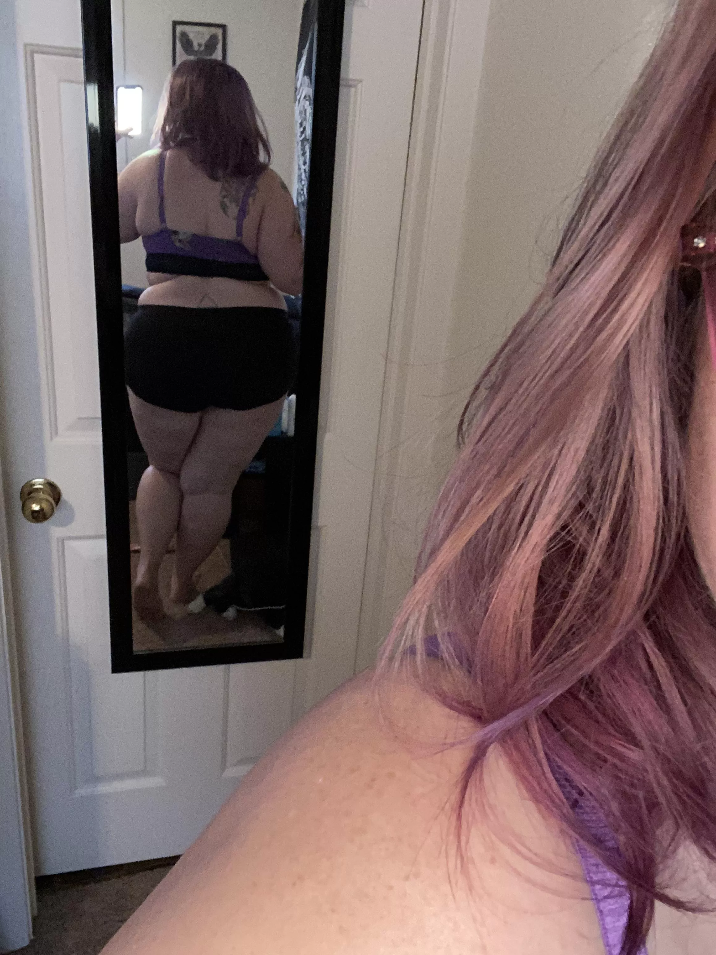 Thighs, ass and hips, for your viewing pleasure posted by Exact-Syllabub-9400