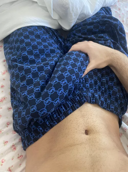 Type of pants that I can’t wear out by _Tradeguy_