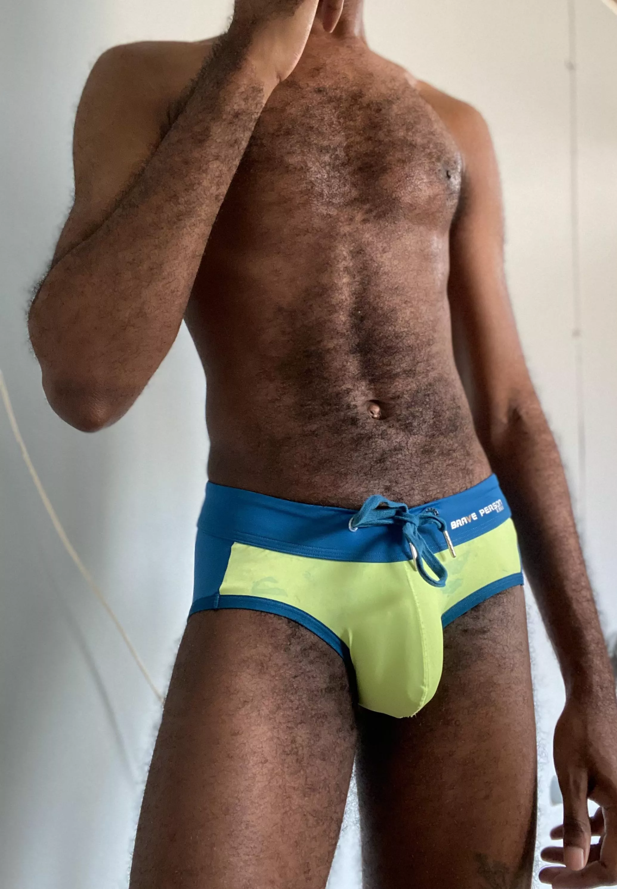 Up for a swim? 🦦 posted by Otterfuzz