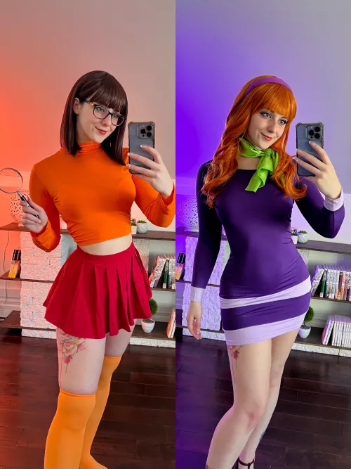 Velma and Daphne by Sara Mei Kasai by SaraMeiKasai