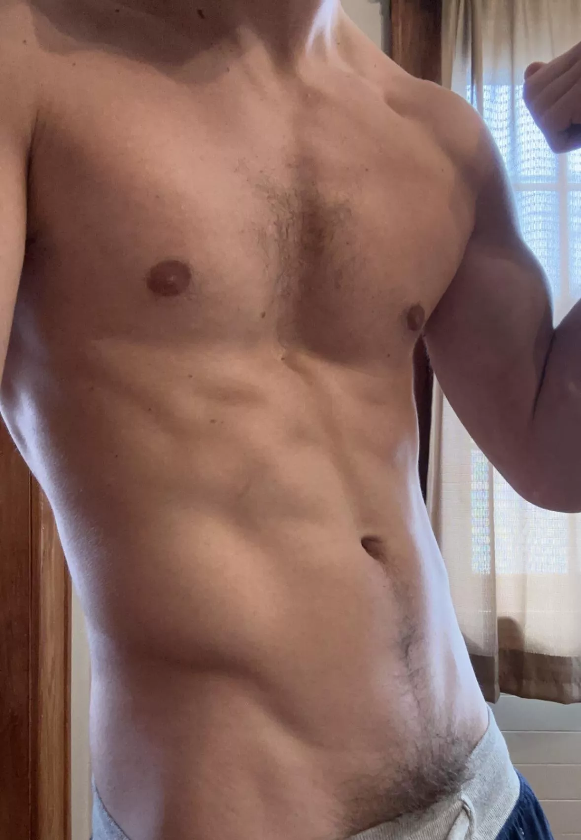 Who likes my pubes popping out of my sweatpants ;) posted by urbrobrayden