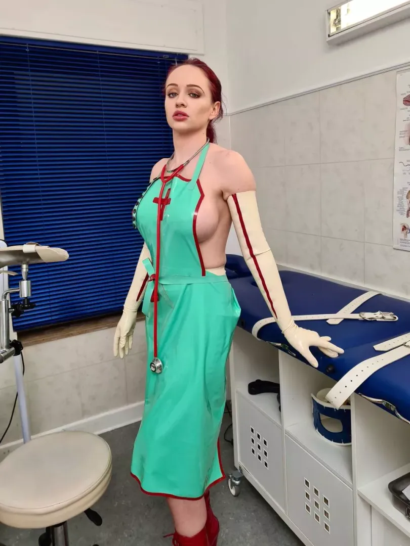 Your doctor is shiny and horny posted by MrsLFatale