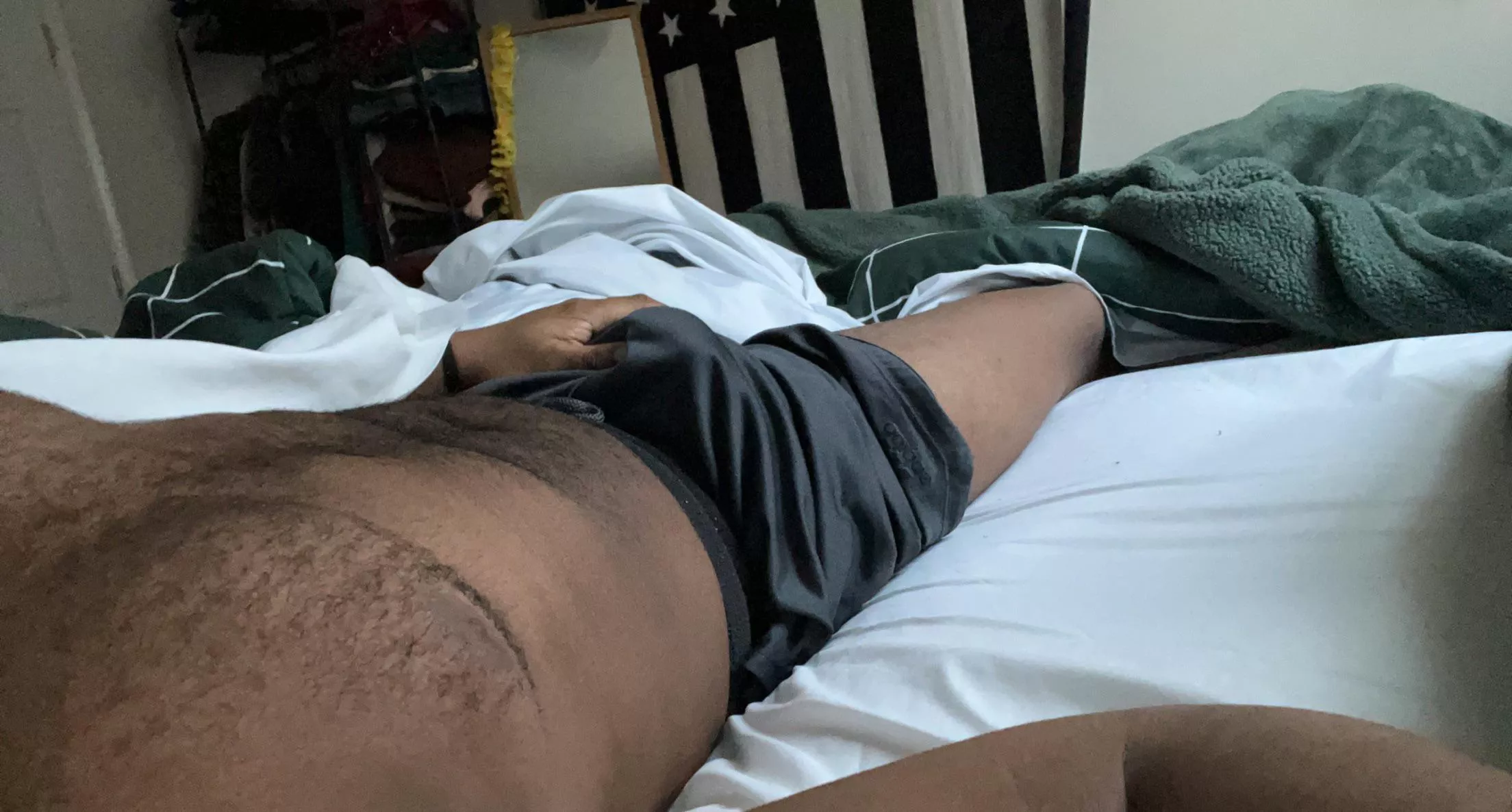 22 college kid. do i belong here? posted by j21mnyxxx