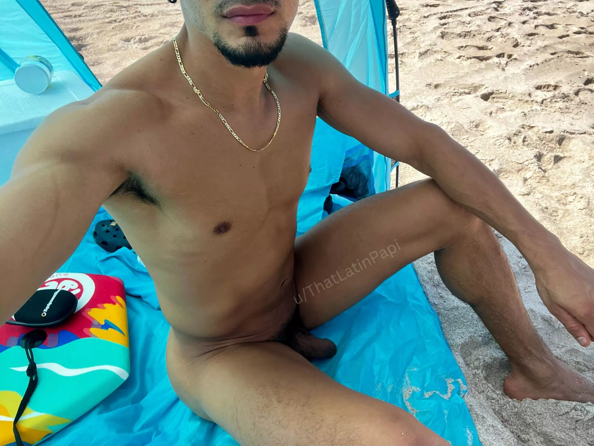 [30] I’m loving being naked, specially at the beach posted by ThatLatinPapi
