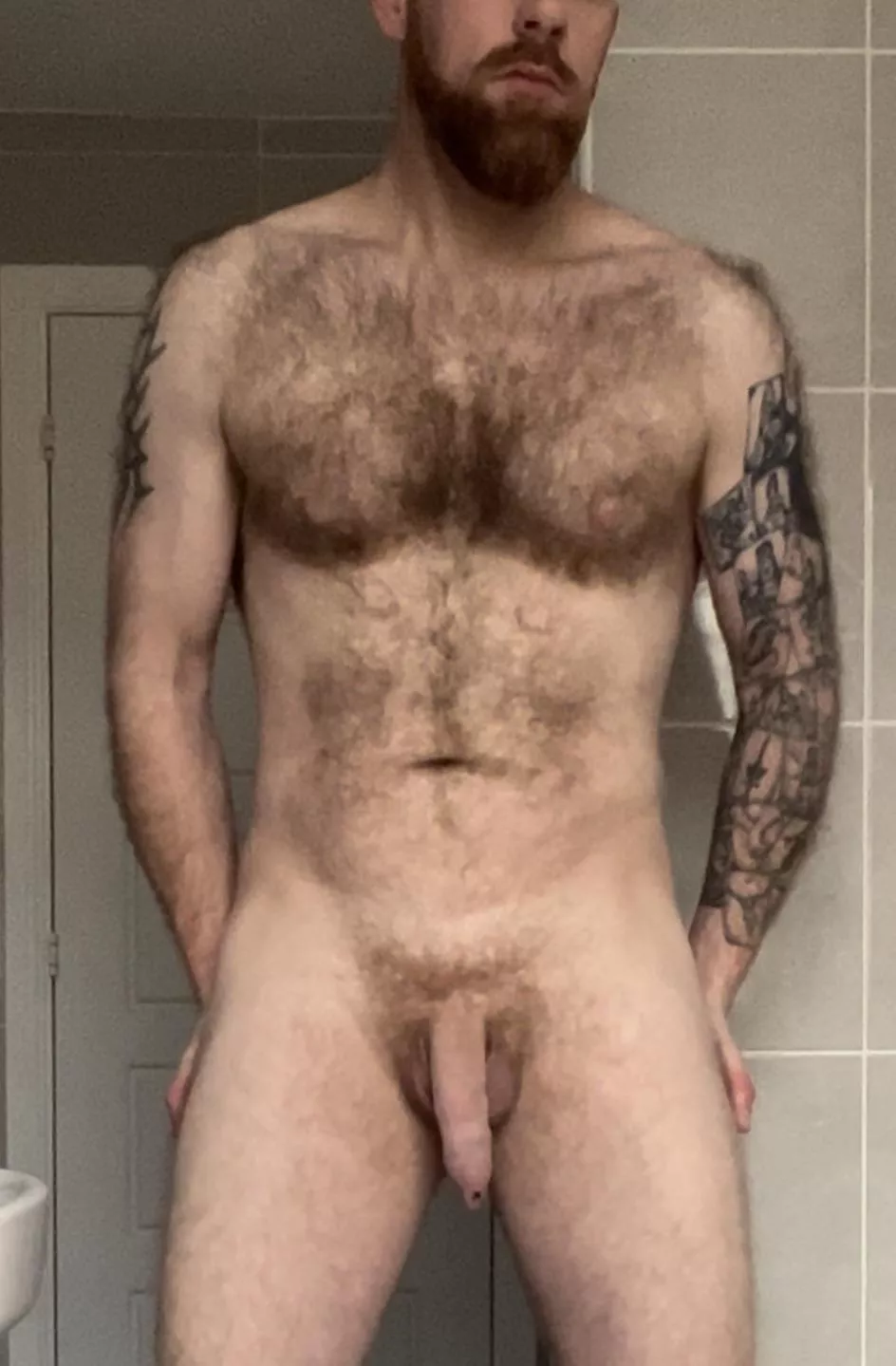 6ft2 UK Redhead? Do you like what you see? posted by gbrad1983