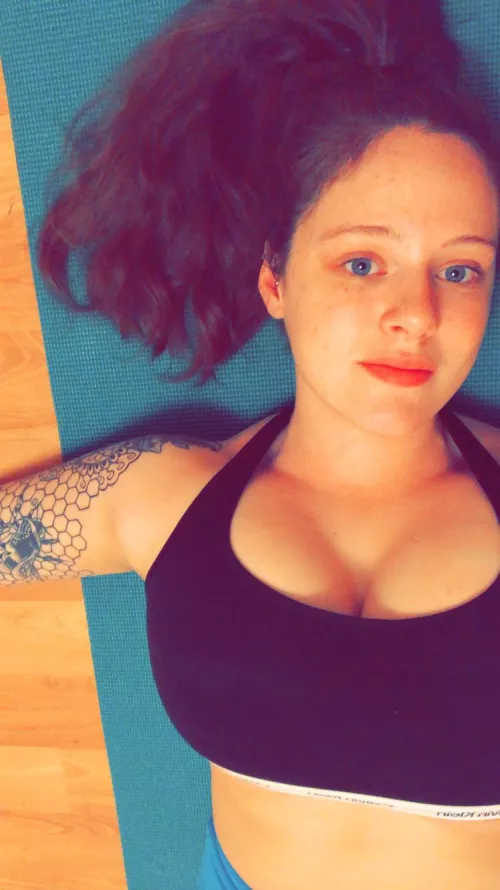 A little yoga goes a long way. by Tattedvelvet