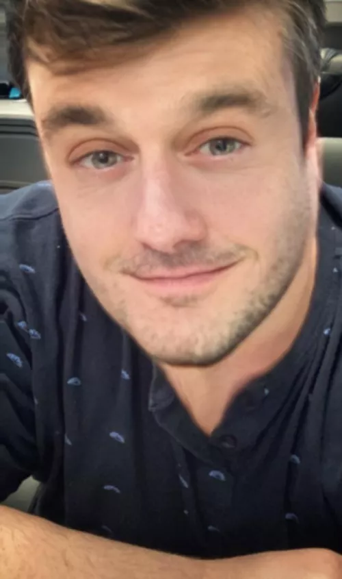 Actually having an ok Thursday! Hope everyone else is enjoying Friday eve!! by Jazzlike_Year7393