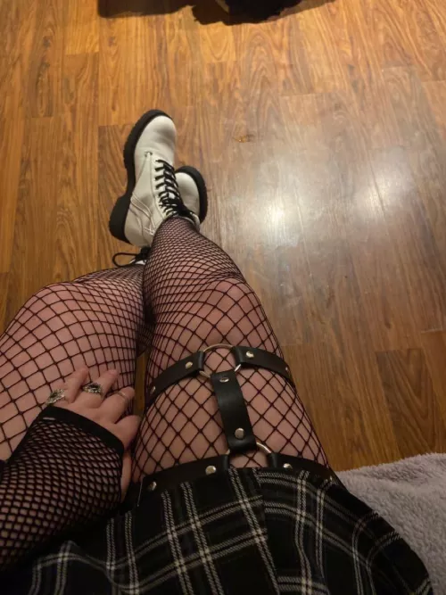 Are nets allowed by bigtiddygothrosee