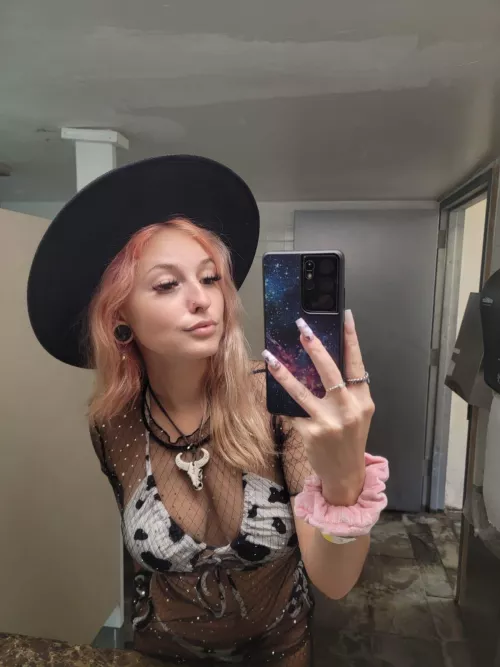 Are you into gypsys? by Violetvvitch2