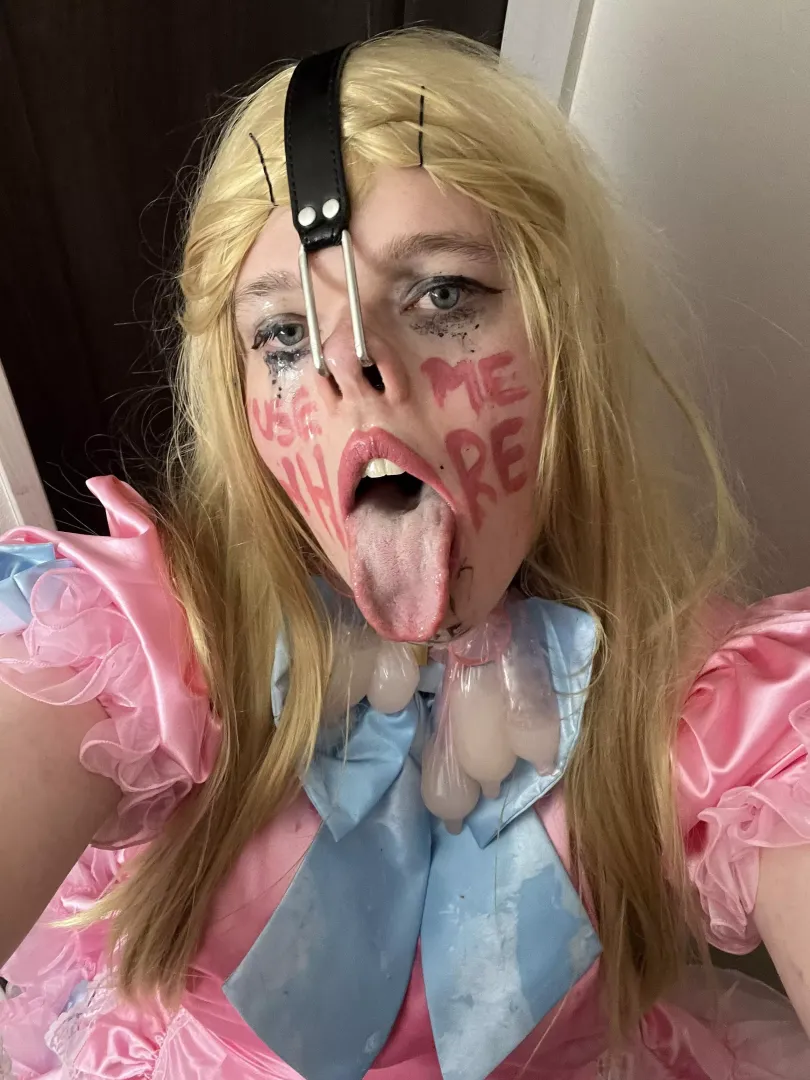 Back after purging for the final time! Break me into a mindless sissy forever, I pretty promise I will do whatever you ask! posted by PermanentSissyBrandi