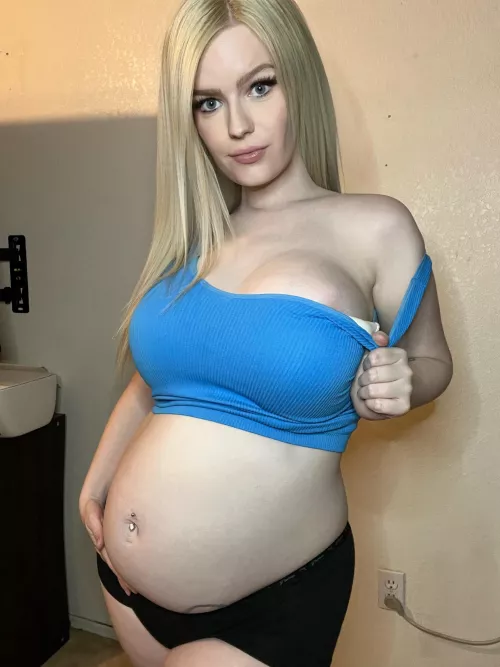 Being pregnant makes me so horny by oliviatiffanyyy