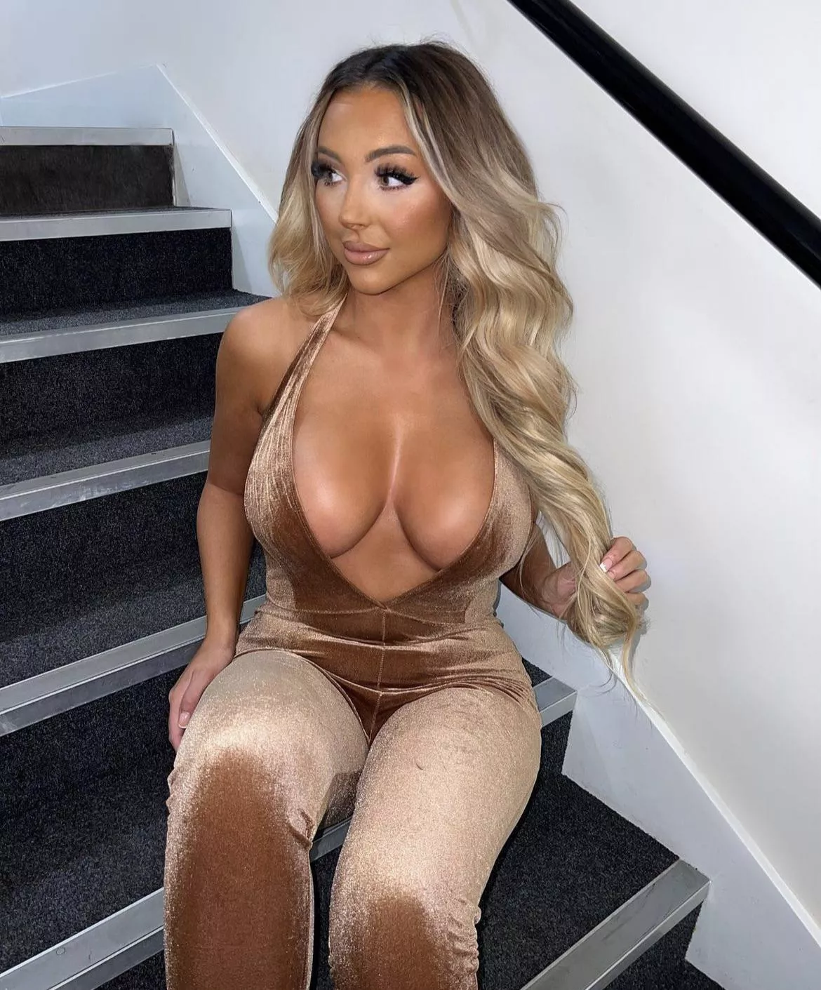 Beth posted by Outside-Lie-3813