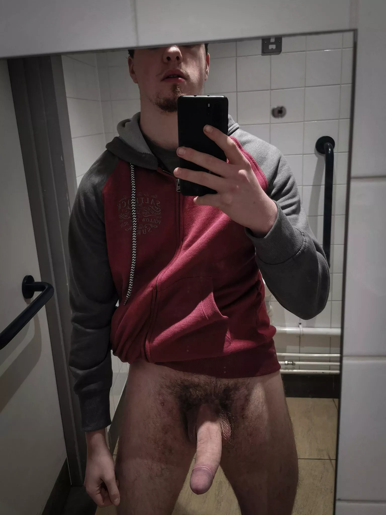 Big alpha hairy cock posted by Frosty_Horror_1824
