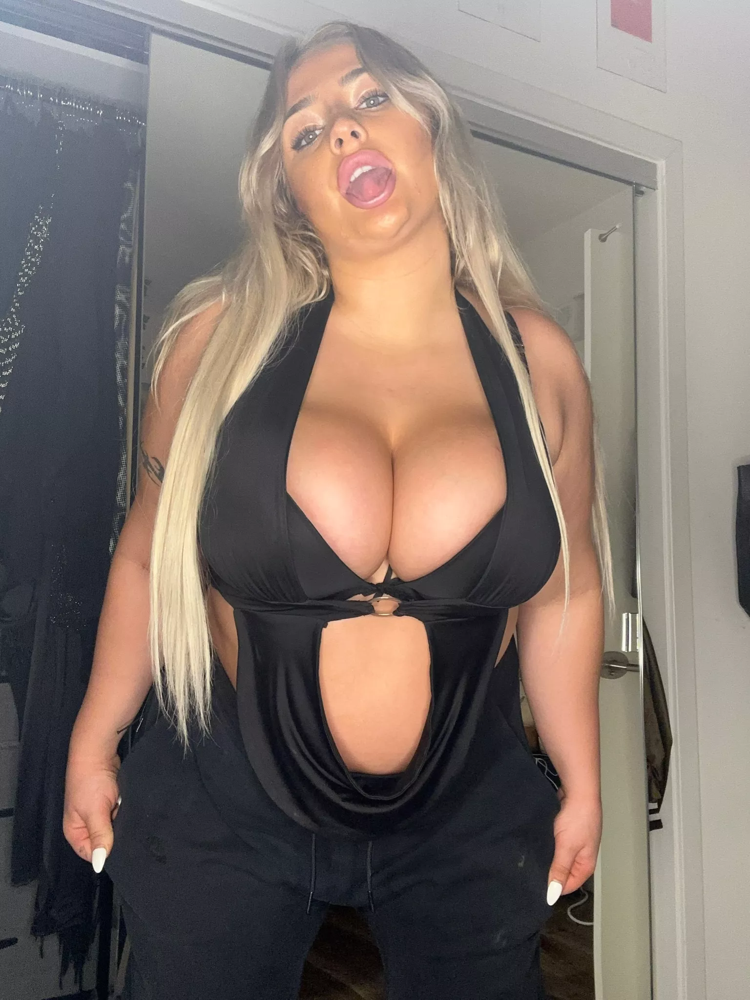 Can you make my big tits bounce? posted by elinedb