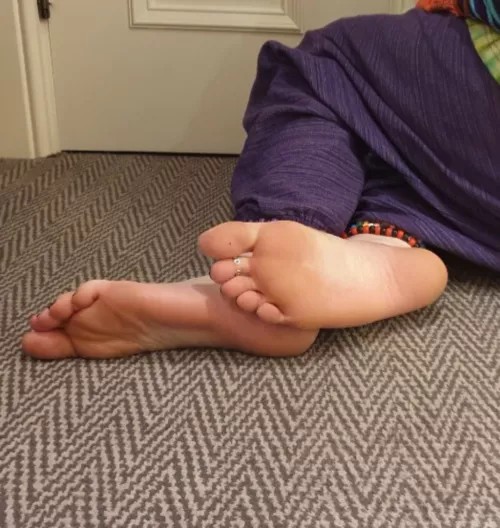 Come and rub your cock on my soft smooth soles 😋 by FemboyFootPrincess
