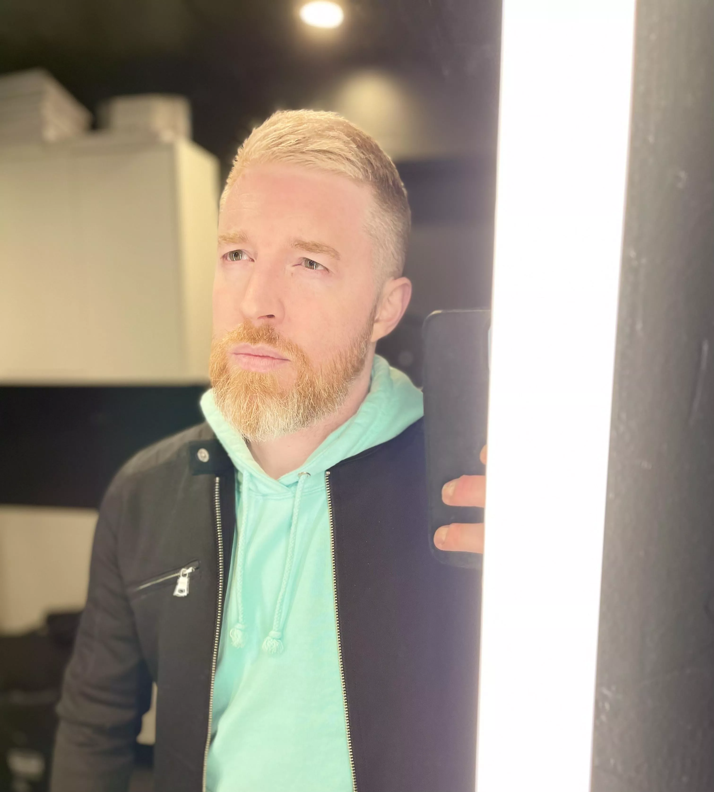 Dad 👨🏻+ Mom 👩🏻 = me 👨🏻‍🦰? posted by Irishpup5555