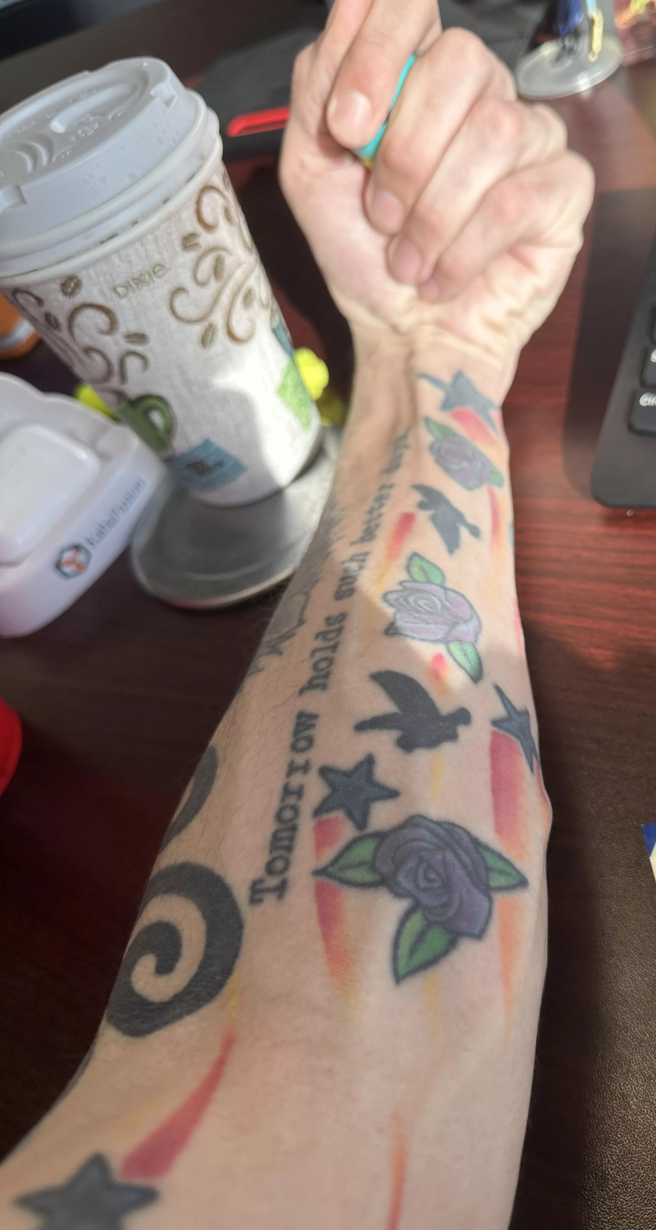 Do we like skinny, tattooed forearms here? posted by BabyKKof