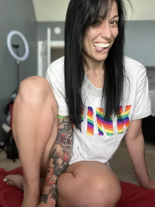 Feeling silly tonight😜 by Athomewithember