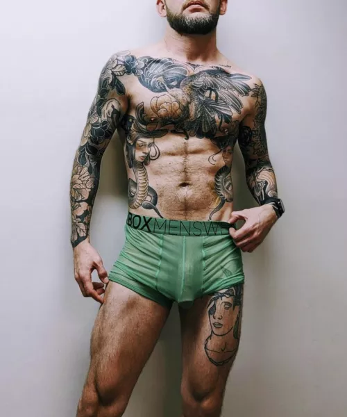 I don’t even want to ask, just kneel. [37] by yourplantdaddy3