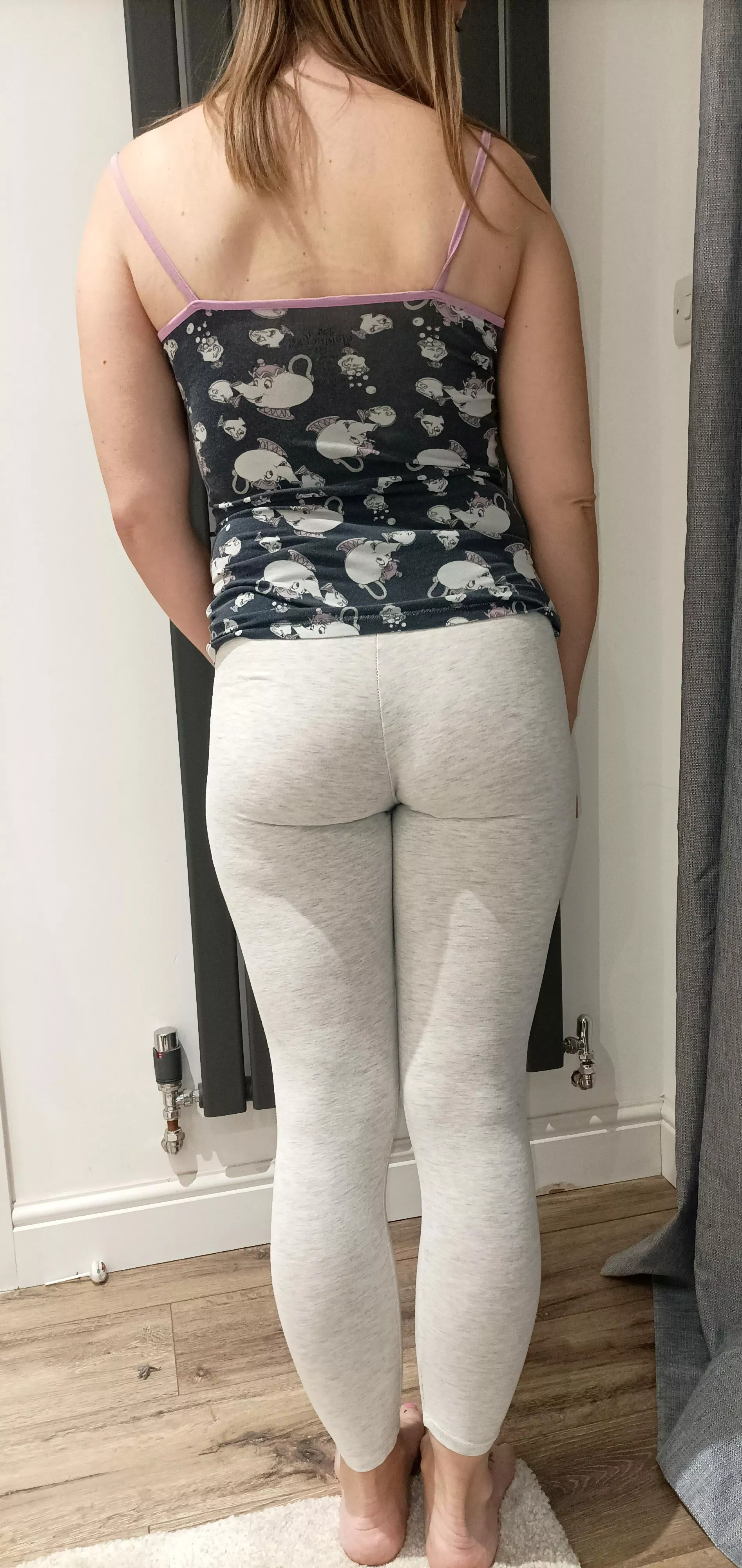 I [f] do my best work in these leggings 😉 posted by ShyFeet13