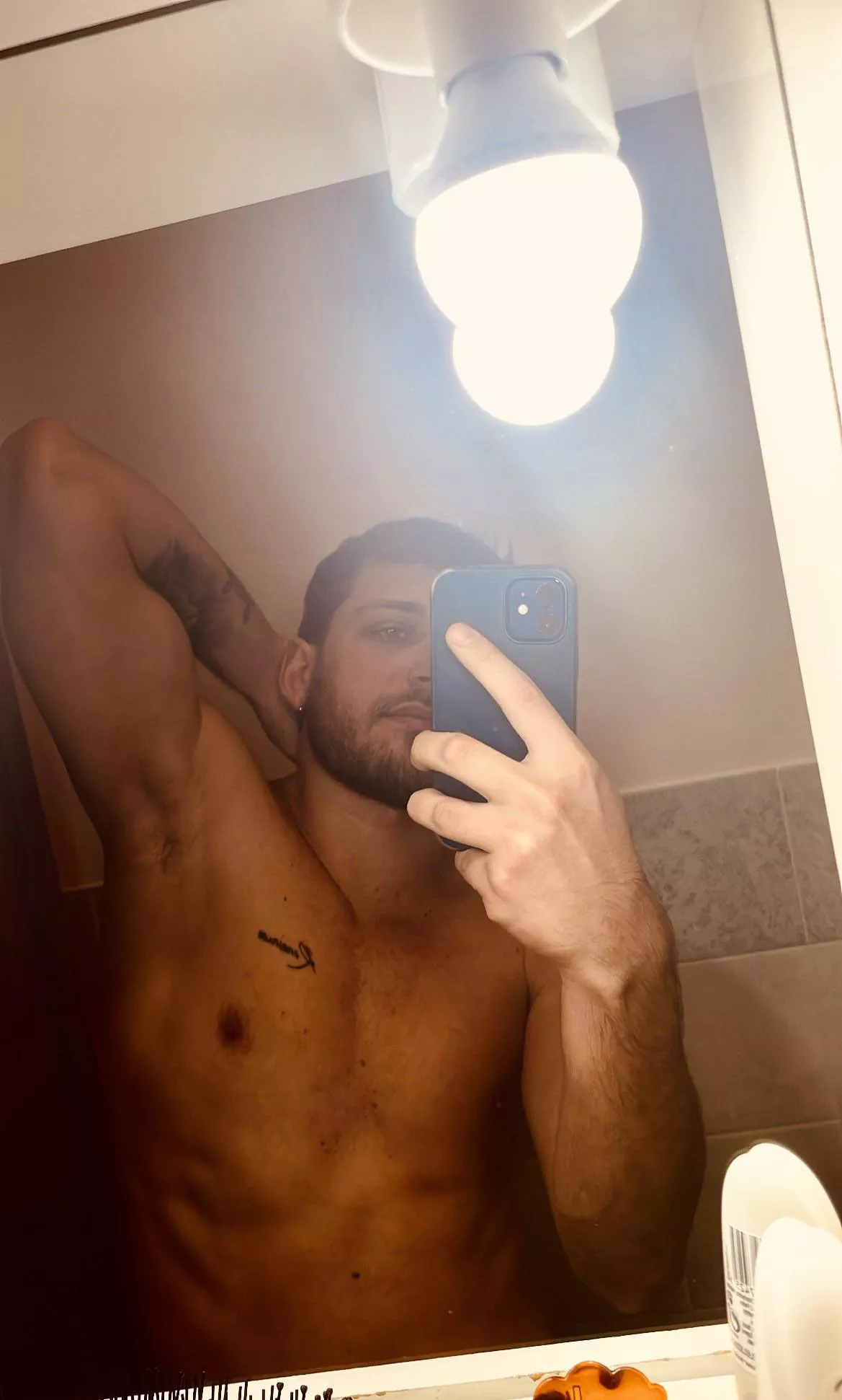 I’m relaxed 😏 posted by Andrexxx94