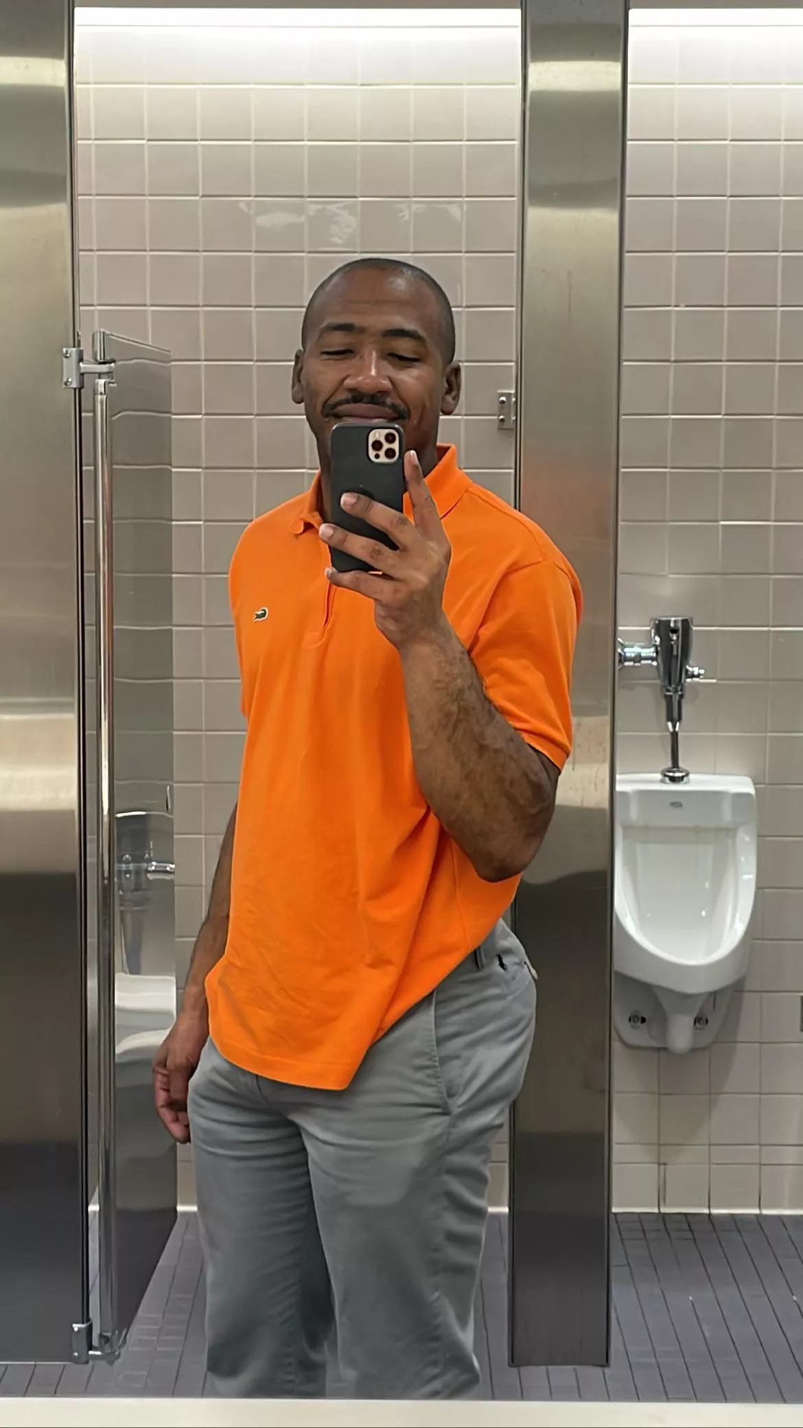 Is it 5pm? posted by BbunnyBadAss9