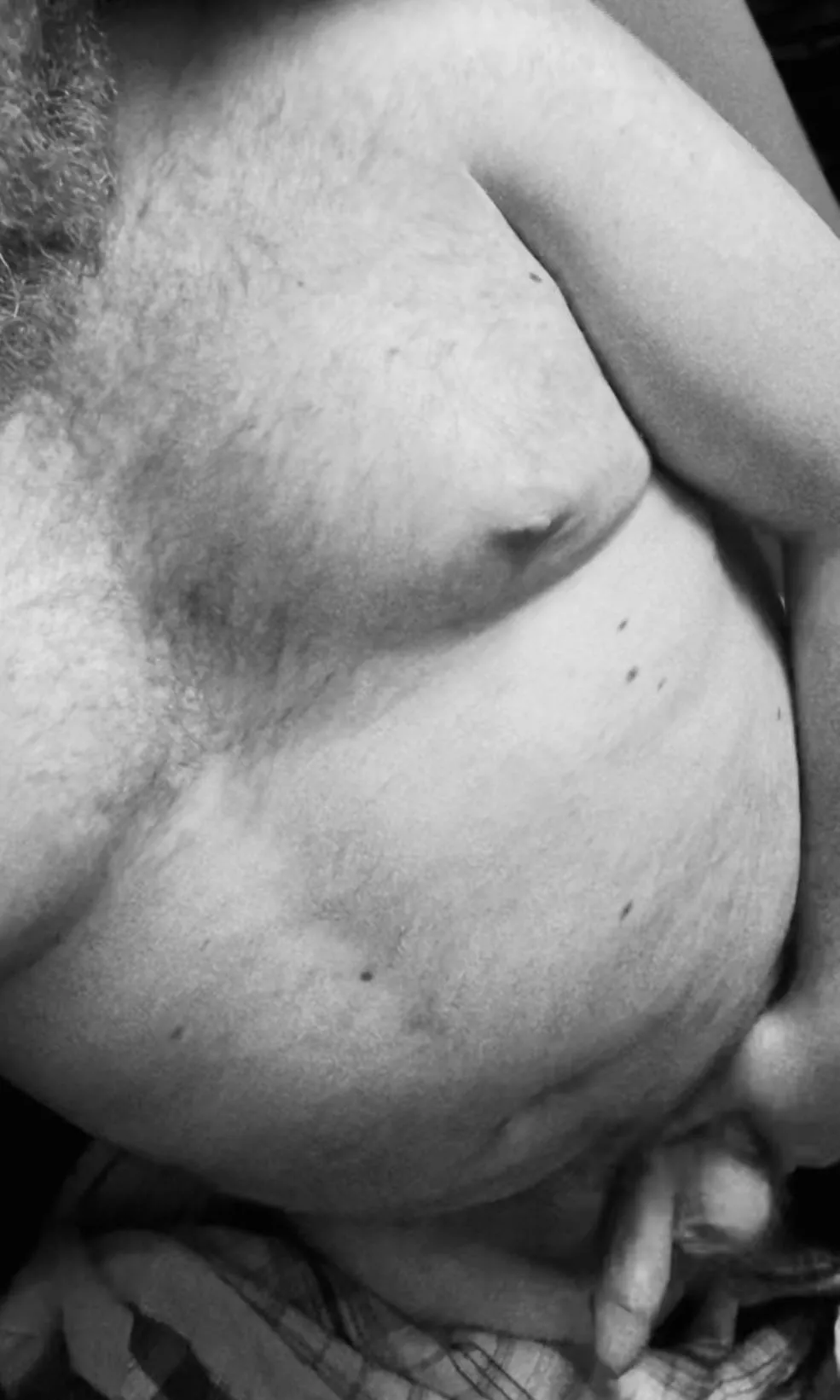 I’ve been so fucking horny lately! Need sexy friends to chat and cum with ;) posted by BeardedBear7