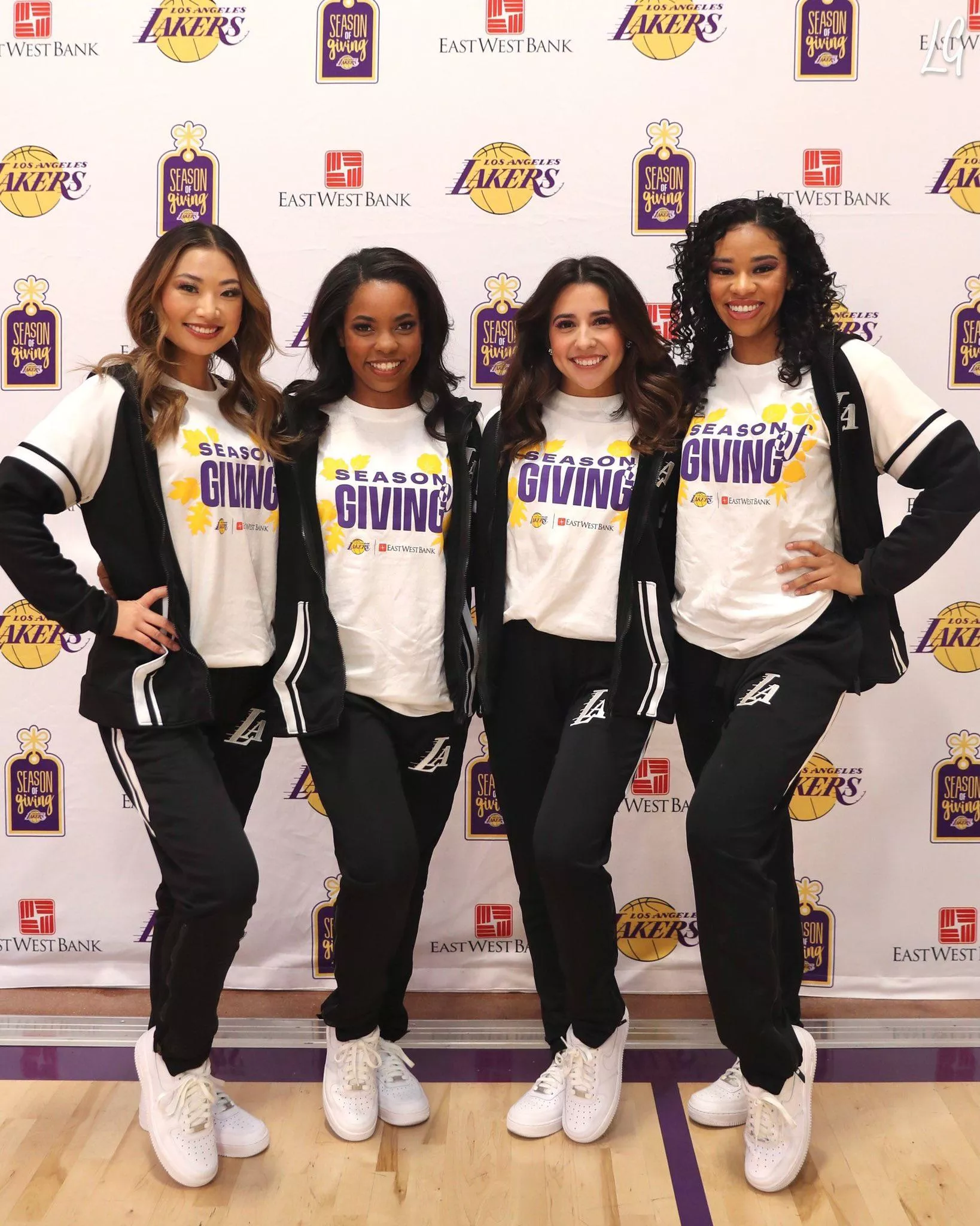 Laker Girls posted by painefinalfantasy