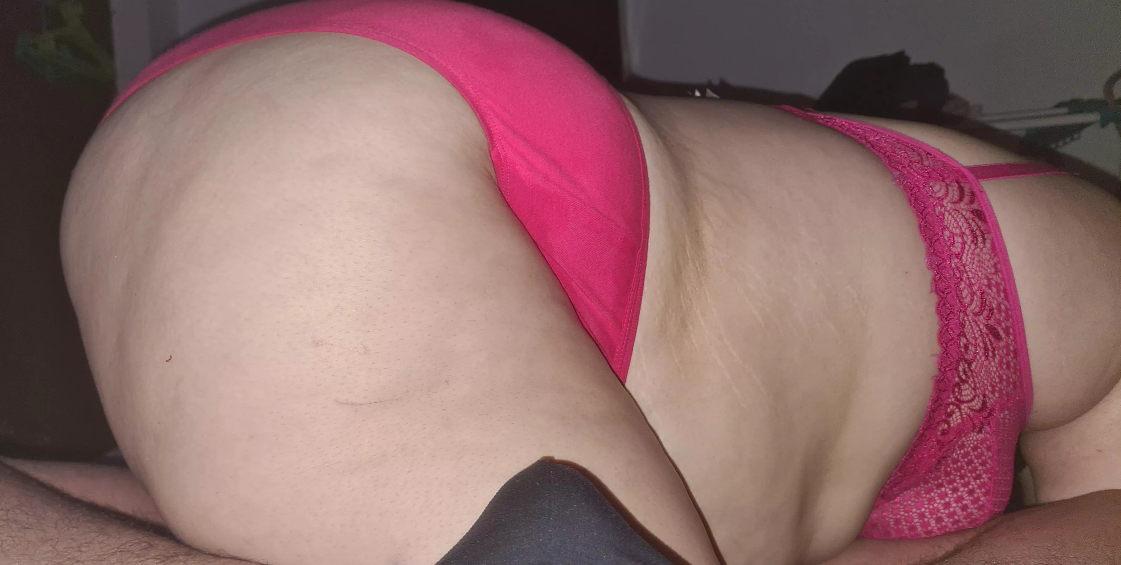 Last night's dinner. Not my lady but this mil[f] was 💥. Upvote⬆️ for more. posted by kinkybigbc