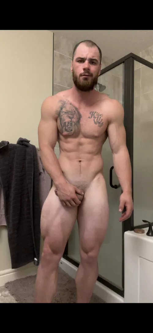 Legs feeling juicy today by Dangerous-Deal-6018