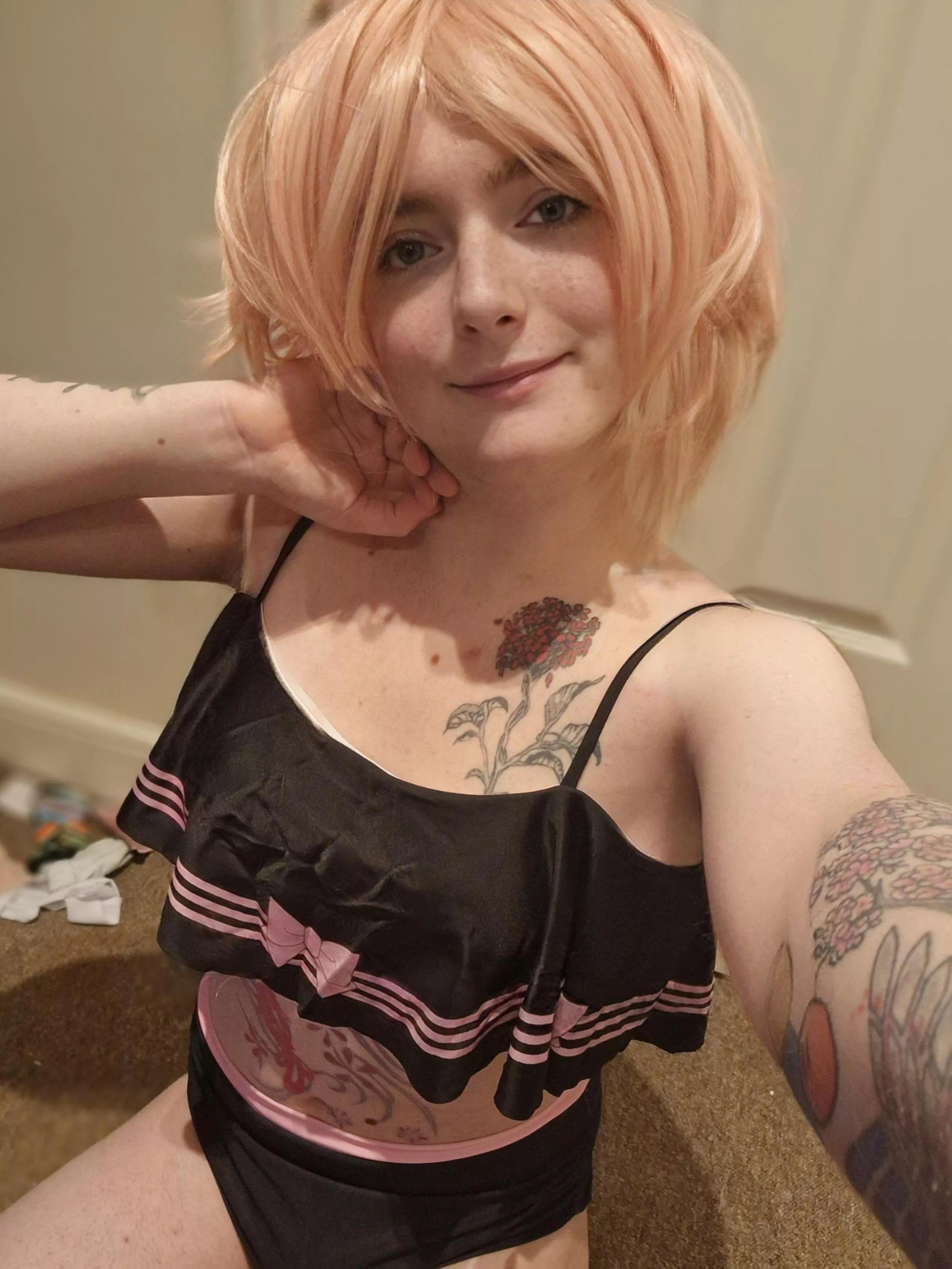 lil bikini girl posted by tgirlakira