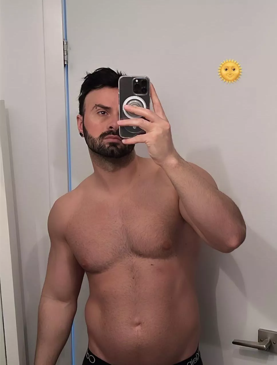 Morning Selfie 🌞 posted by ThisIsLino