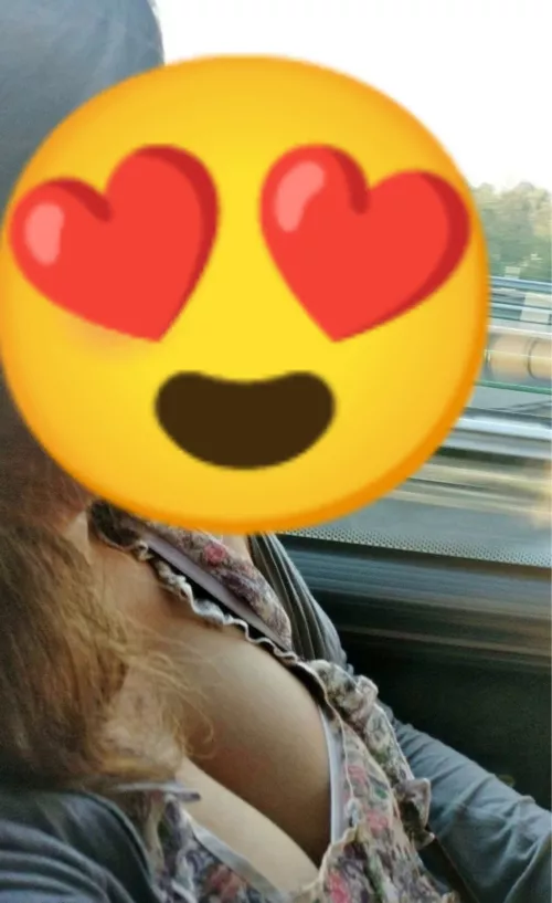 Never stop a sneaky picture if the result is good! by Most-Criticism-9062