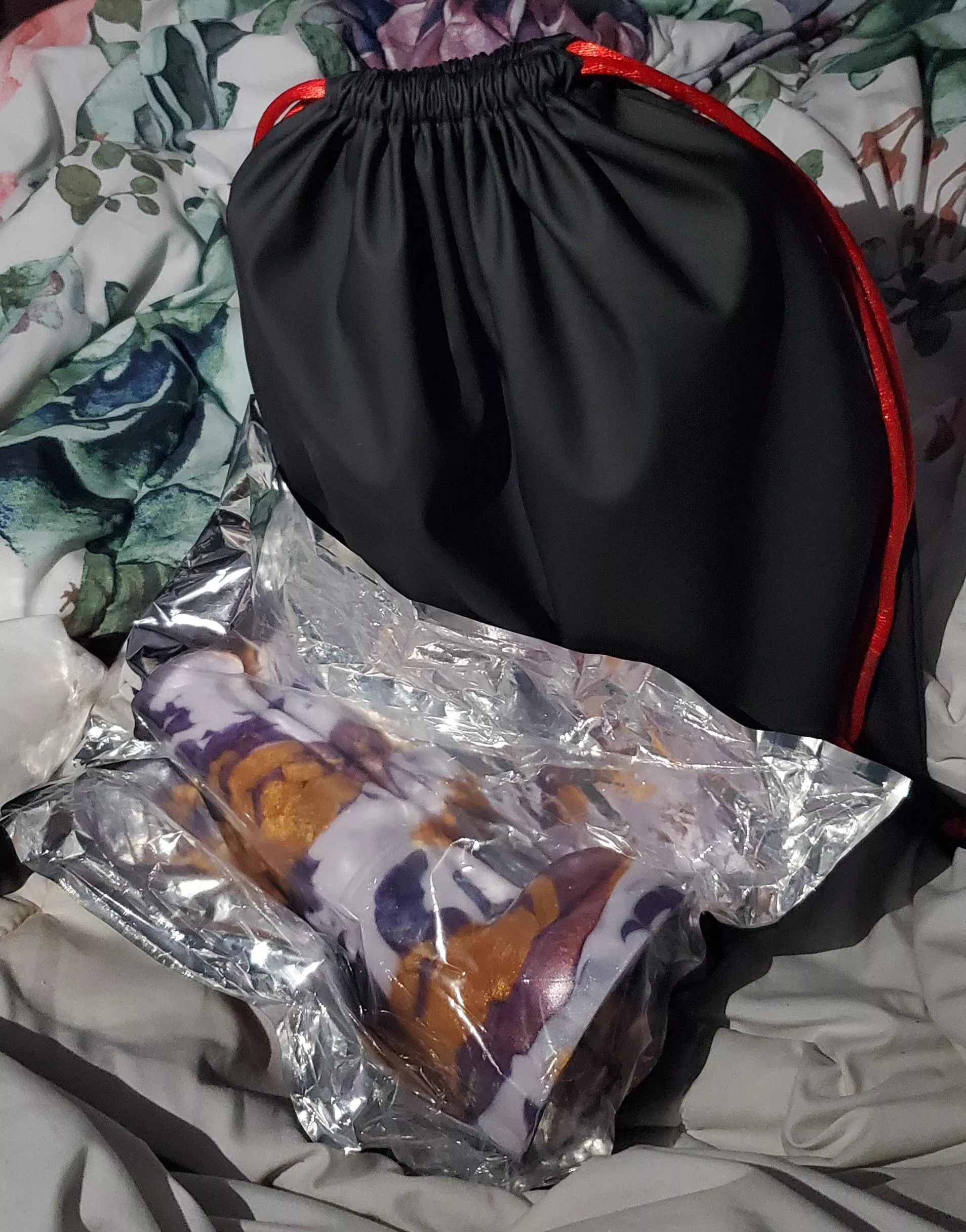 New storage bag -- super soft texture (medium Bumblehooves in front large Kelvin inside) posted by Sirens_song2Dragons