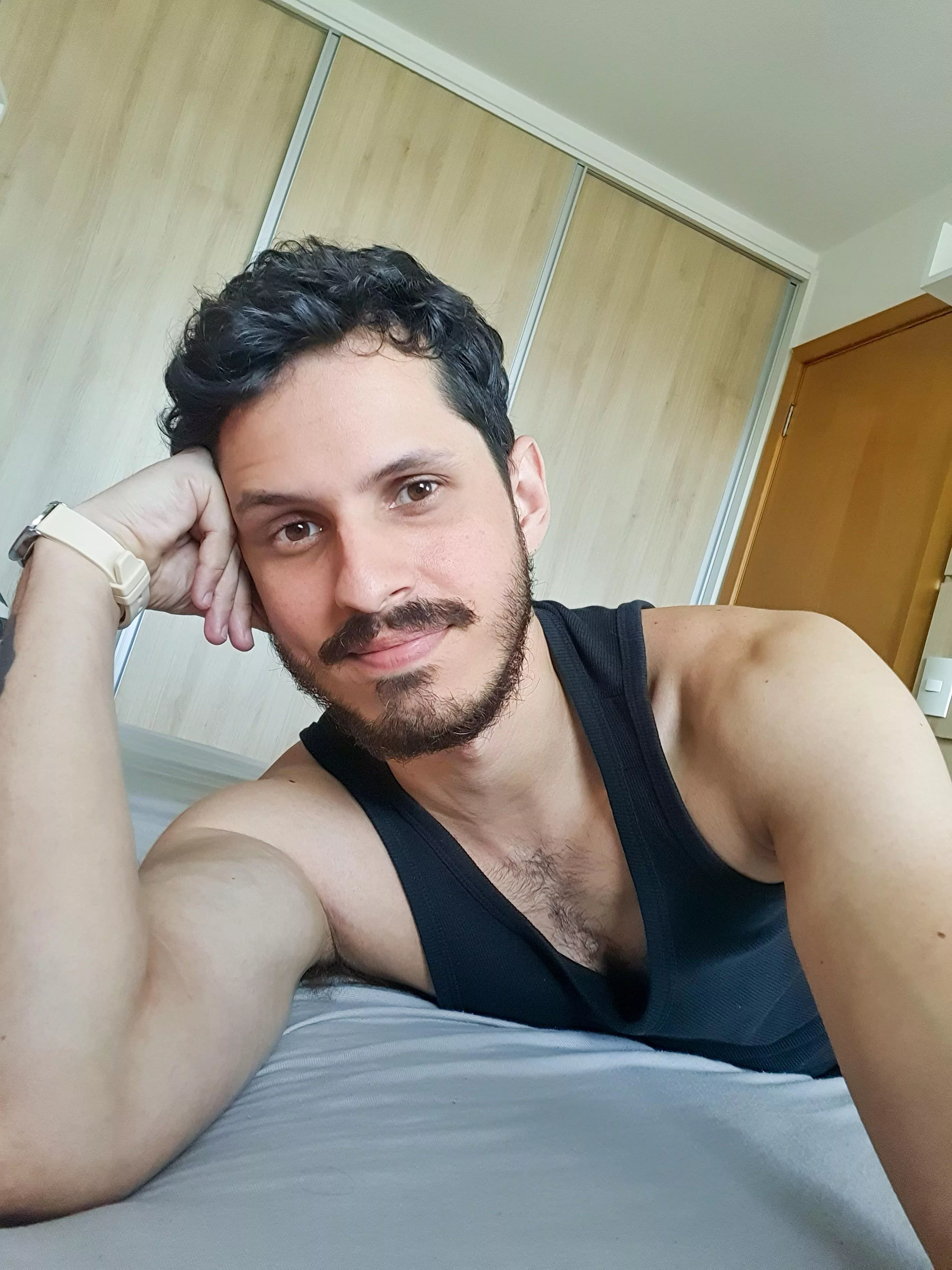 Other vegans here?? 🌱🙃 posted by b_santos_