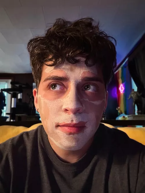 Self care is important 👌🏼 by BabyDaredevil