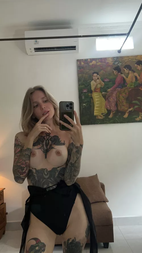 Sometimes I spend the whole day naked by Alena_German