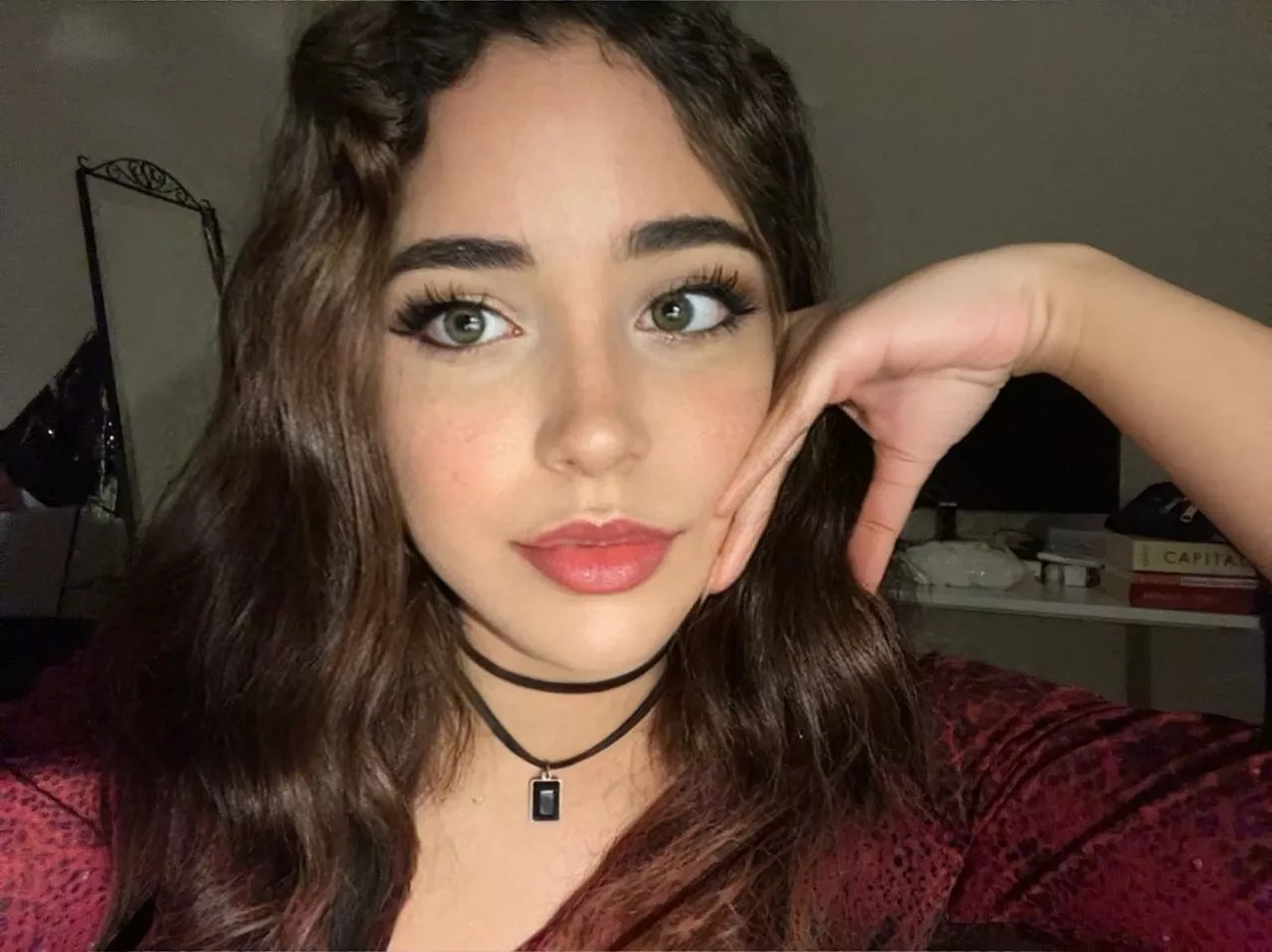 This cutie Latina is hiding something... posted by Kusqt