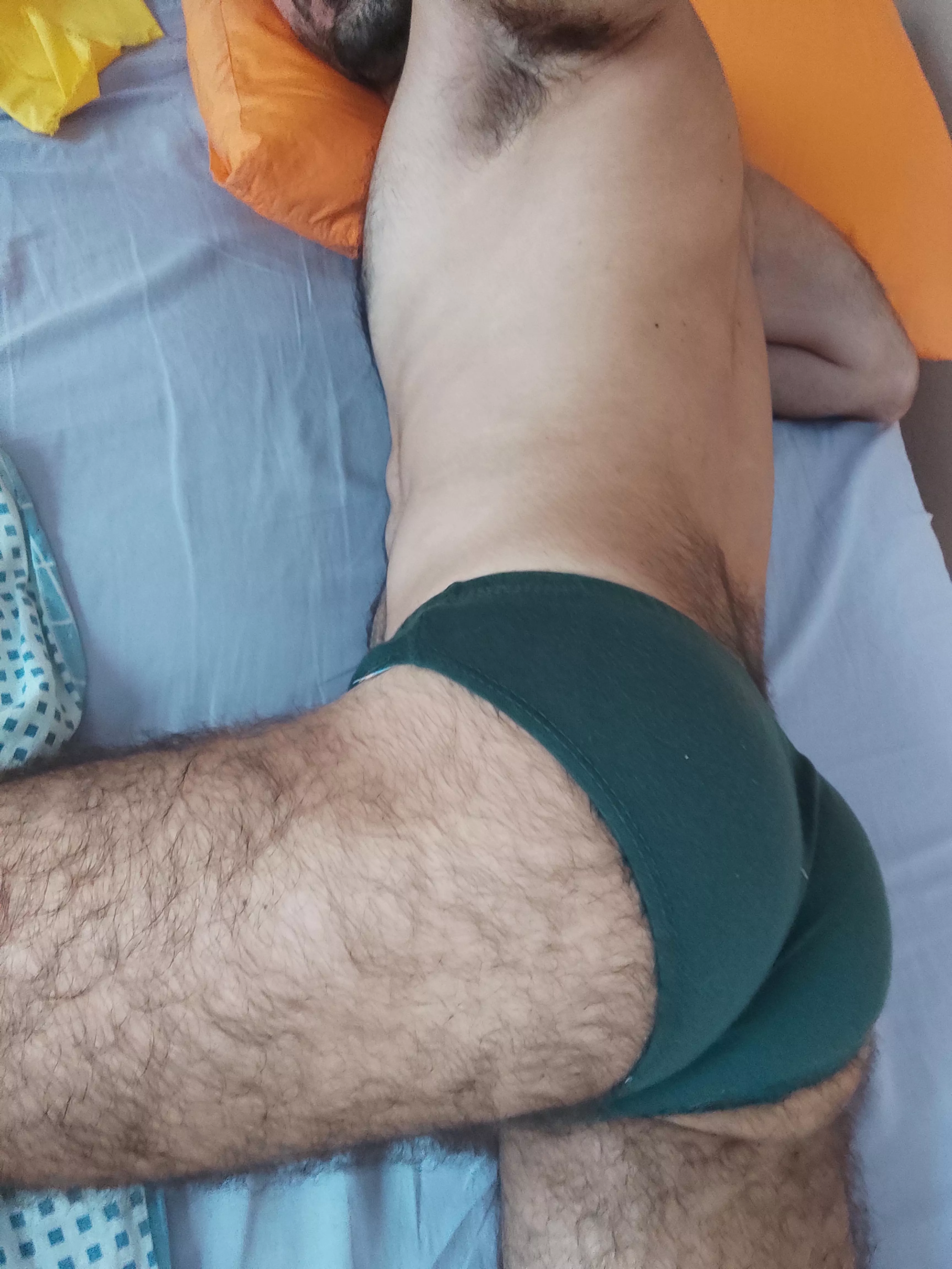 today I woke up really horny 🔥 are you too? posted by LouiFerdi