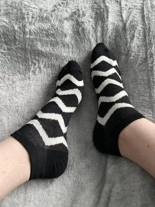 Todays pair is ready to put in some work 😋🖤 $10 per pair with free shipping by Such_Curve_2087