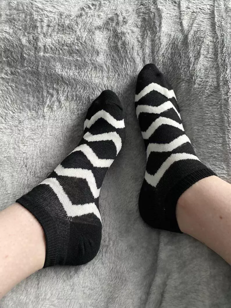 Todays pair is ready to put in some work 😋🖤 $10 per pair with free shipping posted by Such_Curve_2087