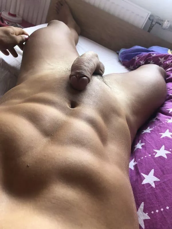 Who wants a lick? [M] posted by UnforgettableOne69