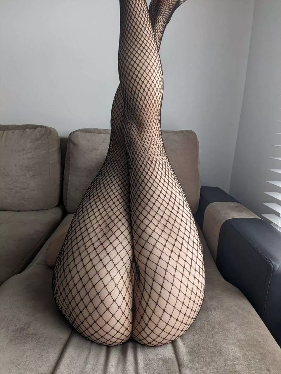 Would you cum in this juicy pussy? posted by anaroose69