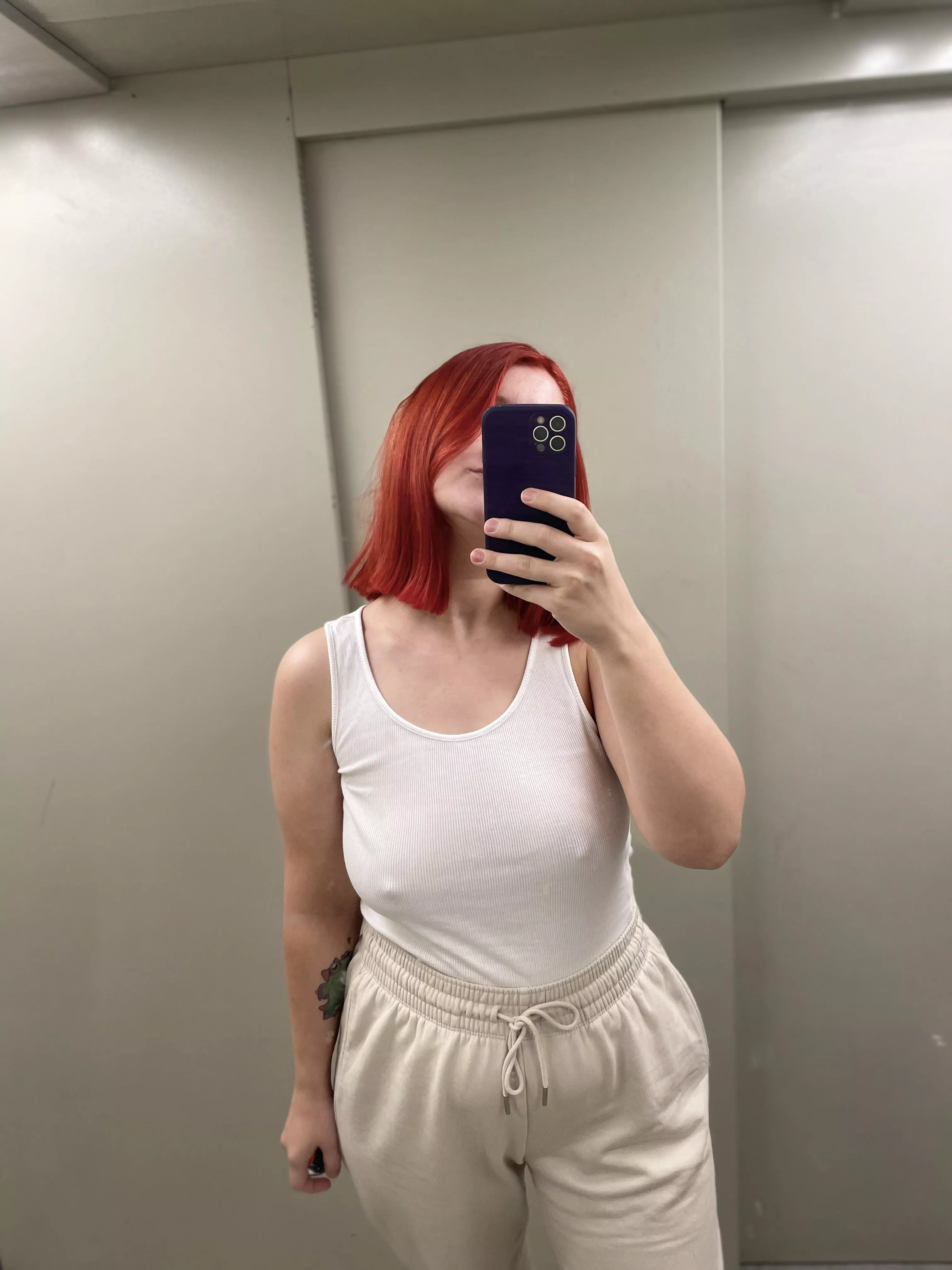 Would you meet me in an elevator posted by lady_babylove