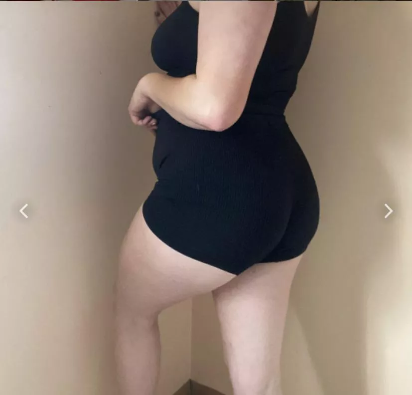 would you take this workout set off me? posted by necolevip_