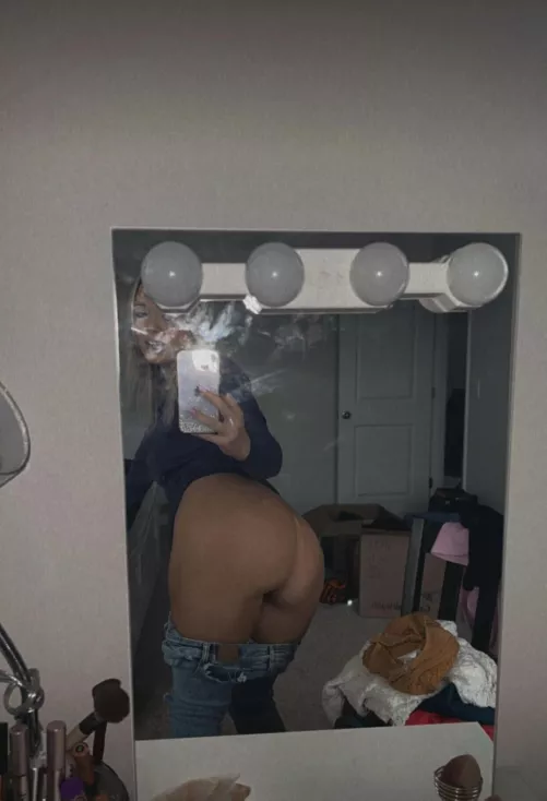 you look like you need some cake 🍑 by izziebabe96_