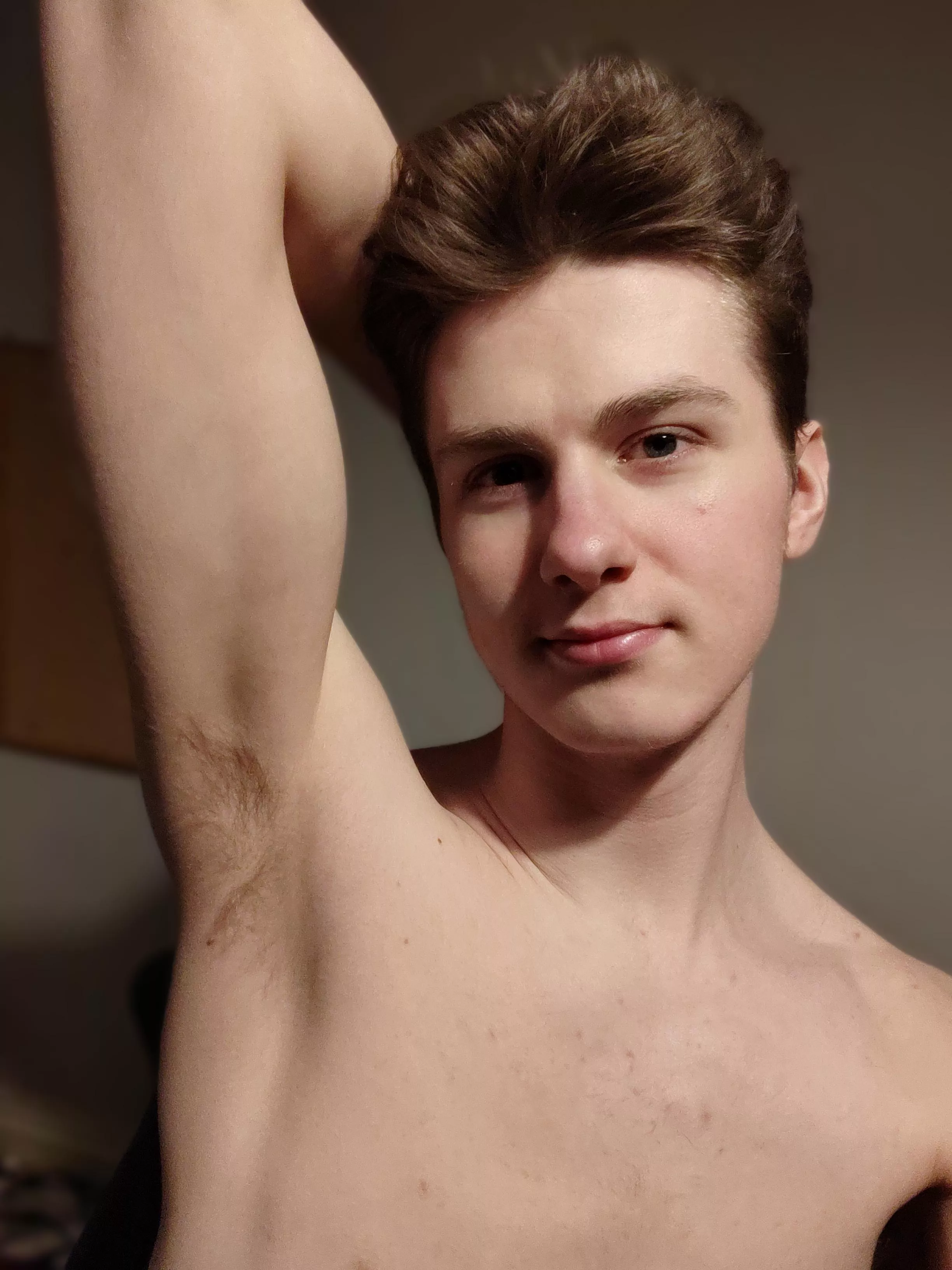 About to workout, gonna need someone to clean up the sweat posted by throwawaynameboyo